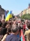 Украинские активисты попытались помешать проезду "Ночных волков" по Праге