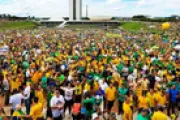 Дилму геть: в Бразилии решили устроить свой Майдан